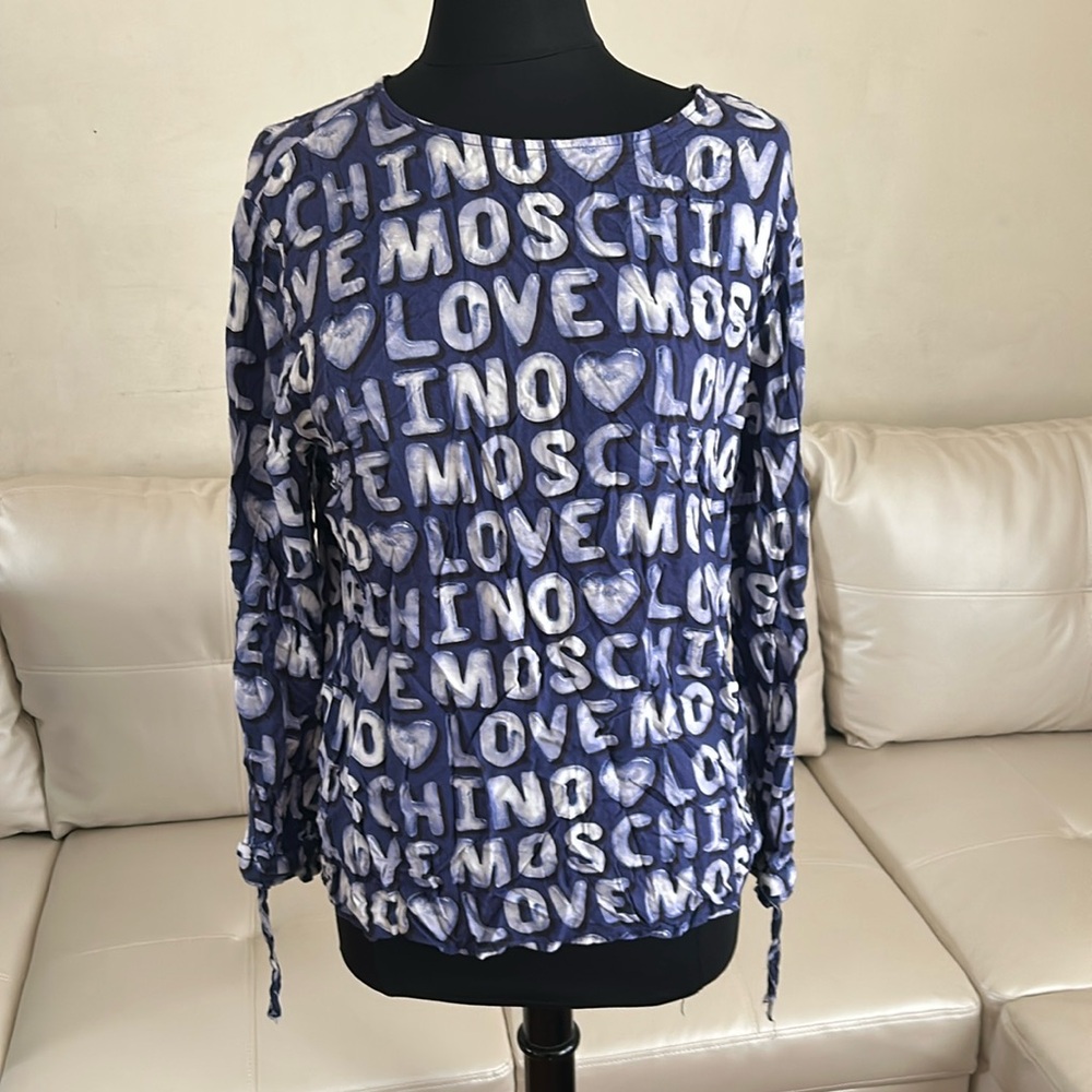 Love Moschino bubble letter blue long sleeve blouse size 6
